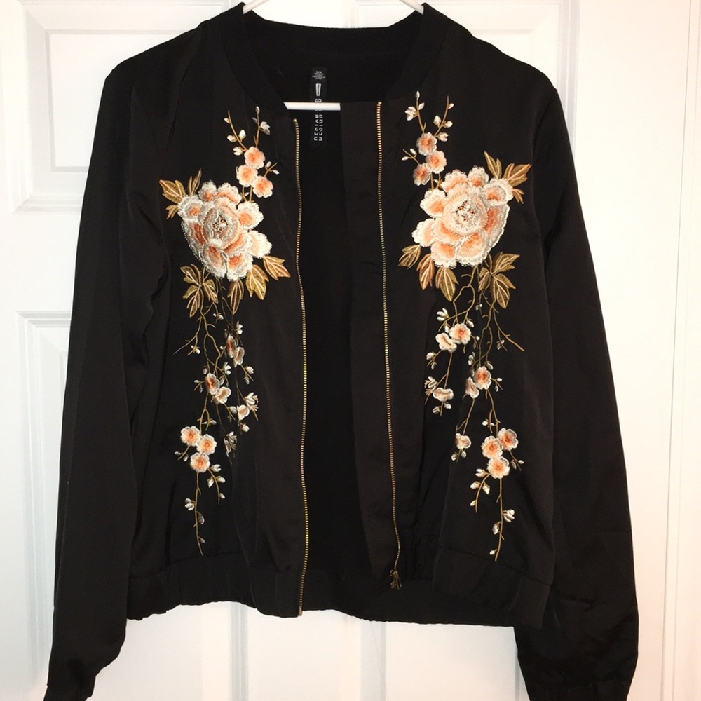 Flower embroidered bomber jacket